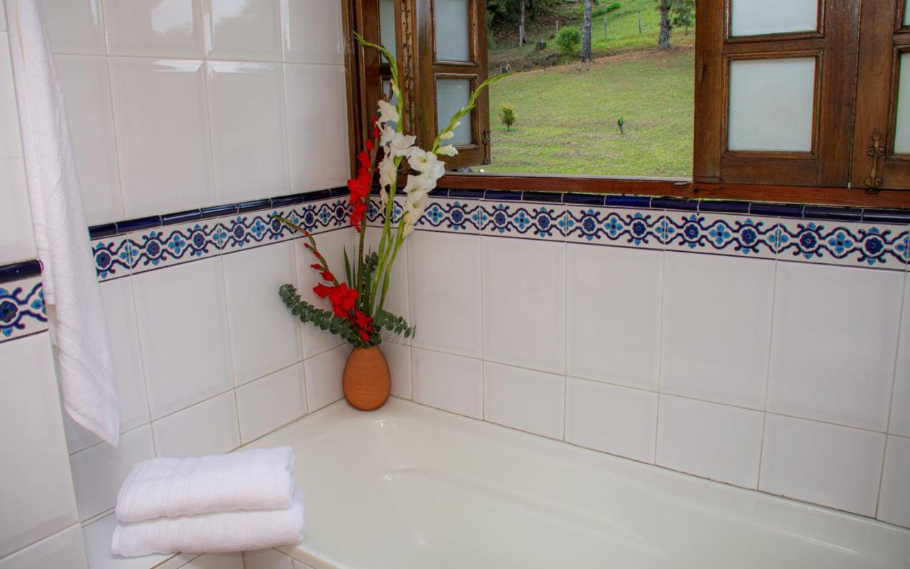 Las Mercedes Lodge Cali Luaran gambar